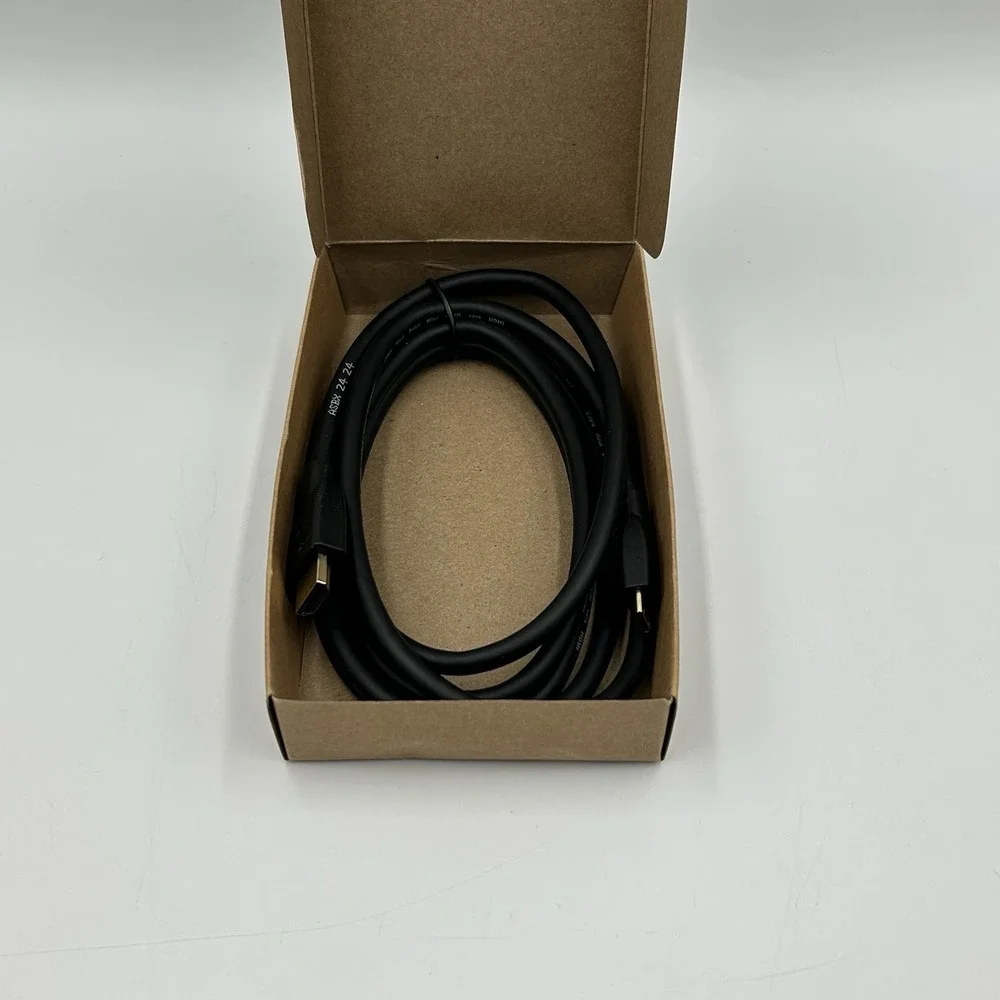 Open Box New Amazon Basics High-Speed‎ Mini-HDMI to HDMI Cable - 6 Feet (7213)